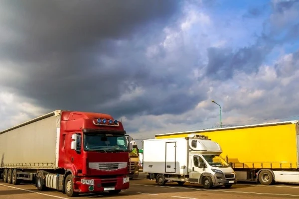 Adana Ömür Nakliyat Ambarları
